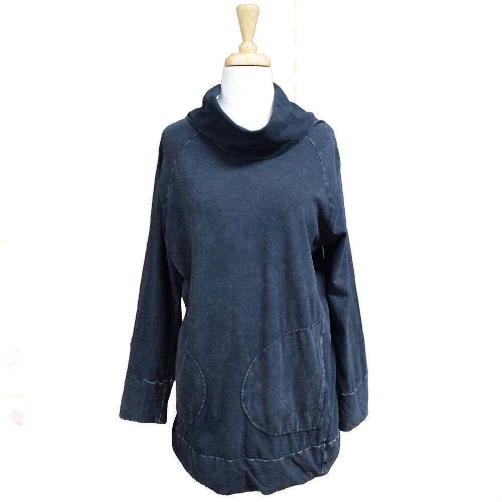 NEW INOAH women's cowl neck top in black